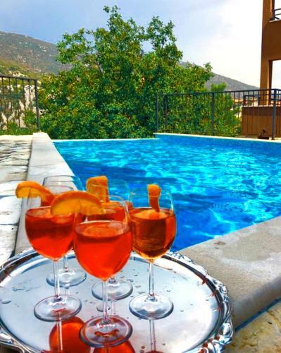Luxury Villa Mosor, Heated Pool Whirpool, Near The See