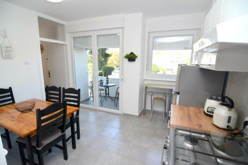 Apartman Majur