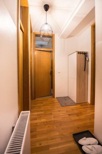 Apartment Lamar - Entry With Pin 0 - 24h, Underground Parking Garage, Elevator