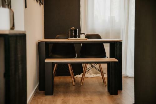 Avenue Apartment