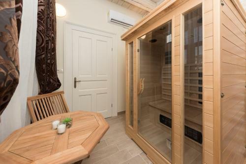 Luxury Villa Marija - Rustic Villa With Pool And Sauna