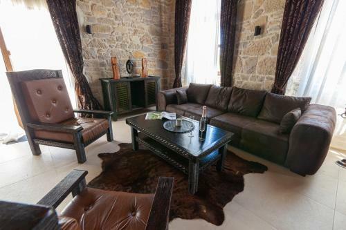 Luxury Villa Marija - Rustic Villa With Pool And Sauna