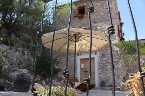 Rustica House