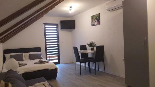 Hostal Studio Apartmani Patricia