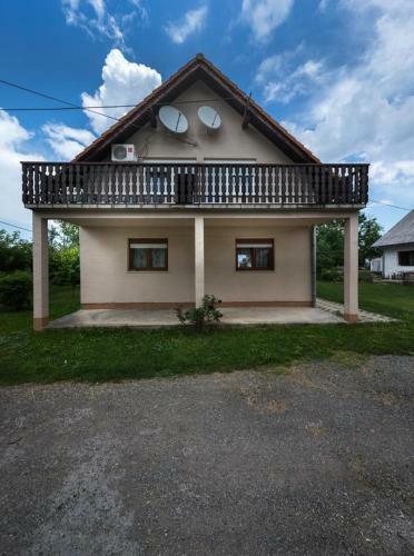 Apartment Smoljanac 14979b