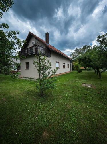 Apartments With A Parking Space Smoljanac, Plitvice - 14979