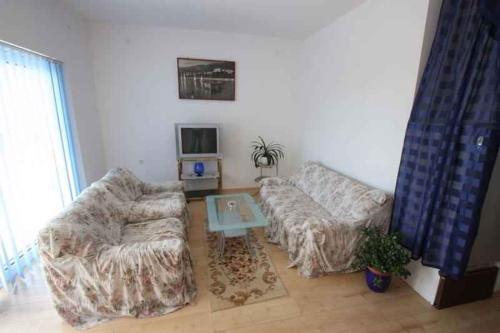 Apartments In Selce 39361