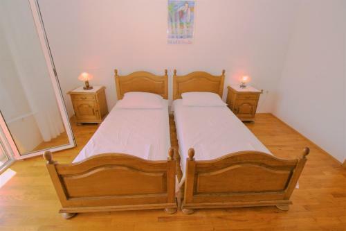 Hostal Apartments & Rooms Lonzor