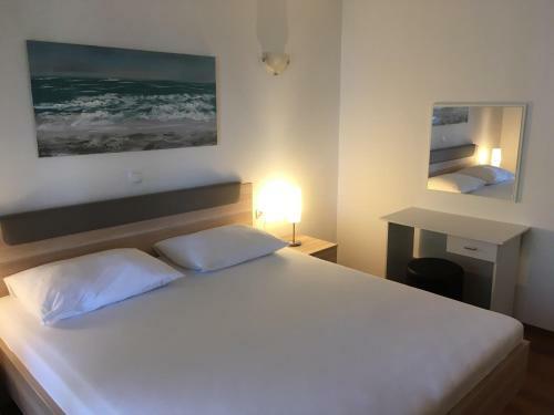 Irena Apartments