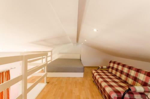 Apartment In Selce 39221