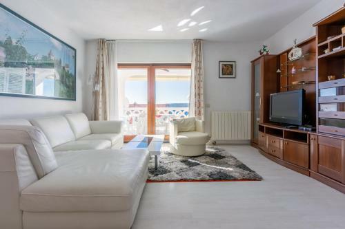 Apartment Eni Selce