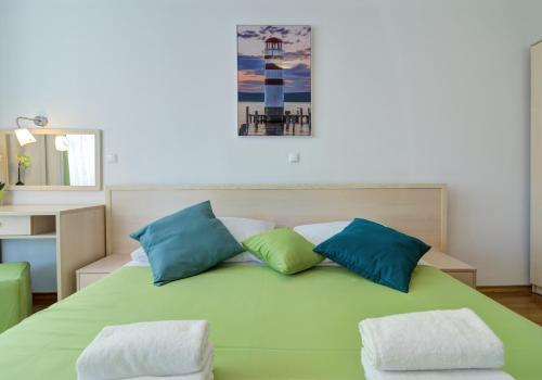 Modern A 2+2 Apartment ****