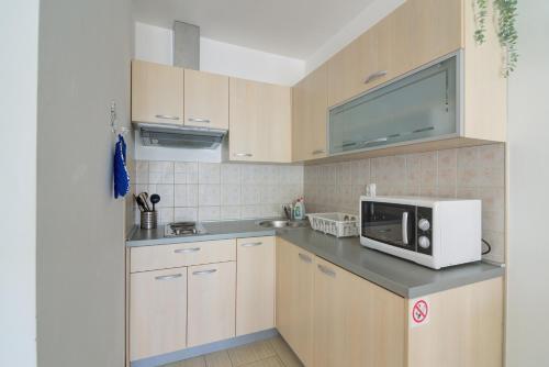Modern A 2+2 Apartment ****
