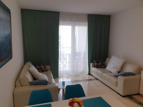 D&m Apartman 3
