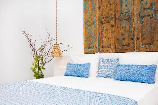 Hostal Romanza Studios