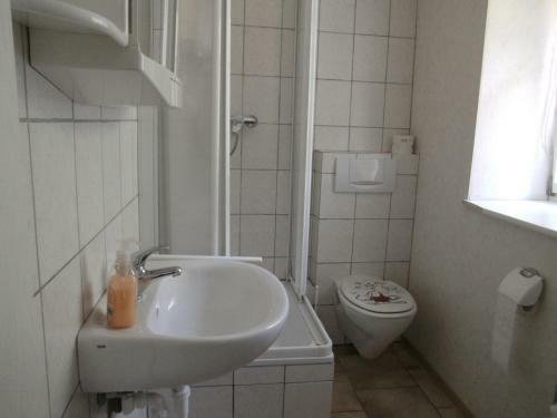 Hostal Pension & Apartments Linkem�hle