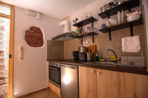 Green Door Apartment