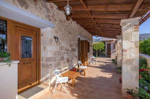 Villa Anerocur� By Chania City