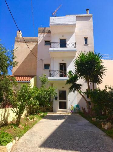 Sunny Sea-view Apartment In Halepa