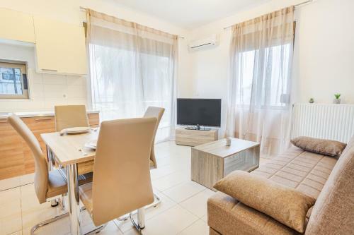 Iriana's Apartments In Center