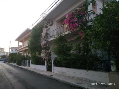Apartamento Zacharoula's Home
