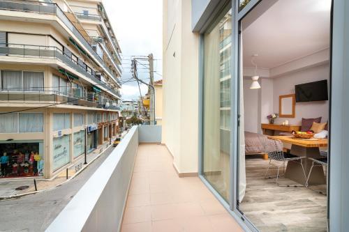 Rigas City Apartments (yellow)