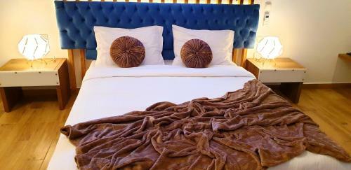 Posada Dome Rooms Downtown