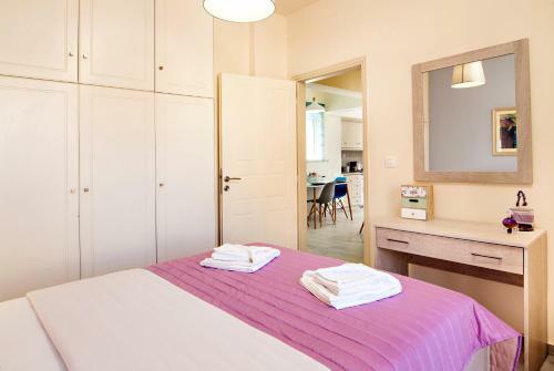 Melina Apartments