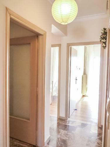 Sunny City Center Apartment