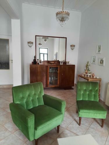 Lilian's House