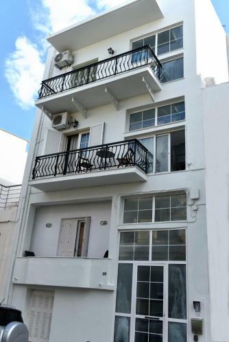 Apartment In Koomkapi