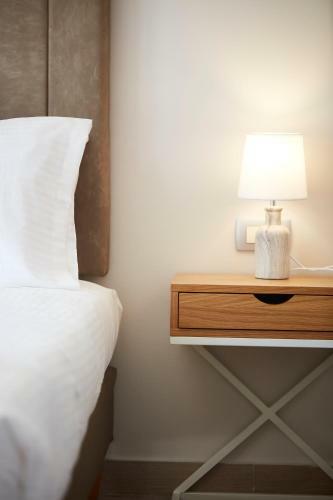 Apartamento Chrissula Apt Homeleader