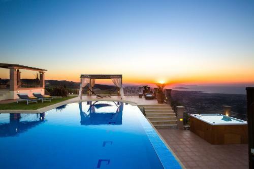Villa Golden Hill