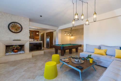 Villa Golden Hill