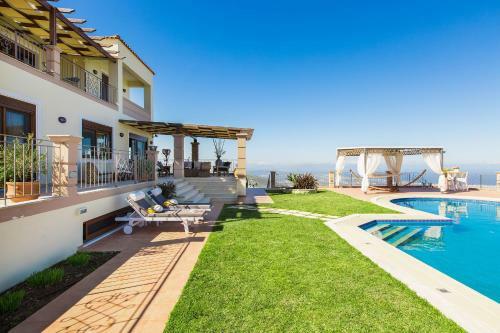 Villa Golden Hill