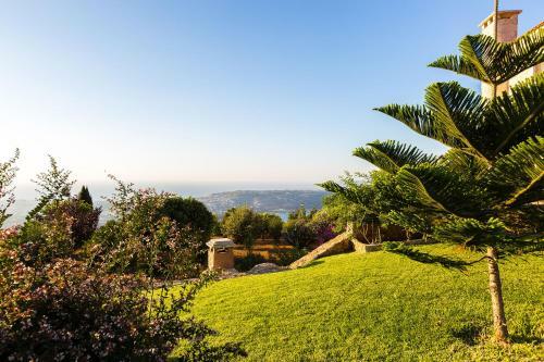 Villa Golden Hill