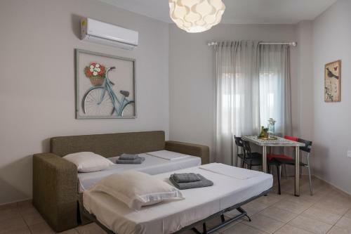 Tholos Apartments