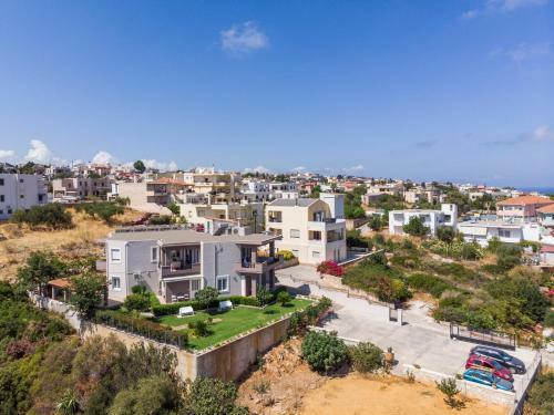 Tholos Apartments
