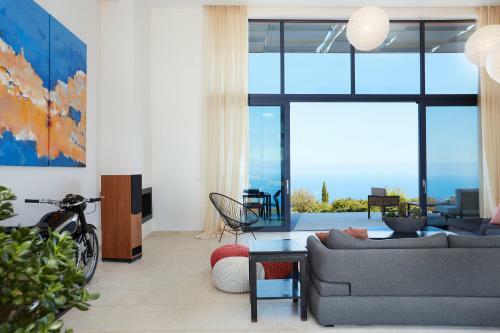 Longhouse Crete - Extraordinary Luxury Villa