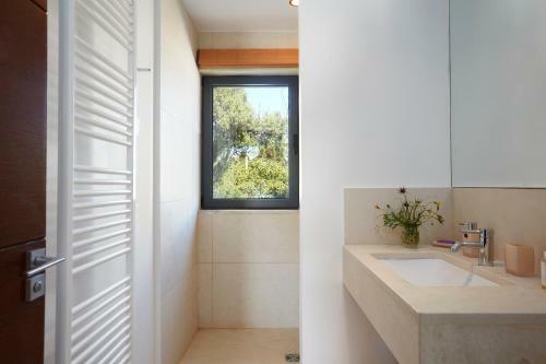 Longhouse Crete - Extraordinary Luxury Villa