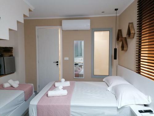 Bed & Breakfast Mitos Mini Suites