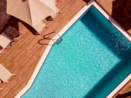 Theos Holidays Luxury Apartment