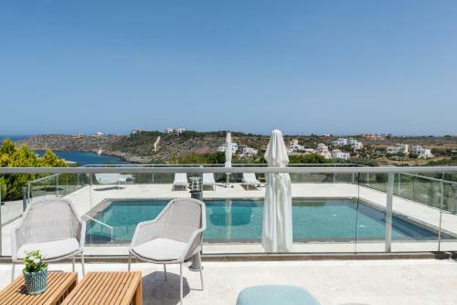 Seacrete Villas