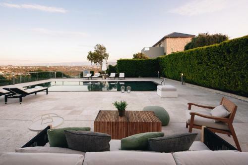 Seacrete Villas