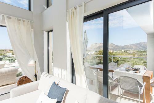 Seacrete Villas