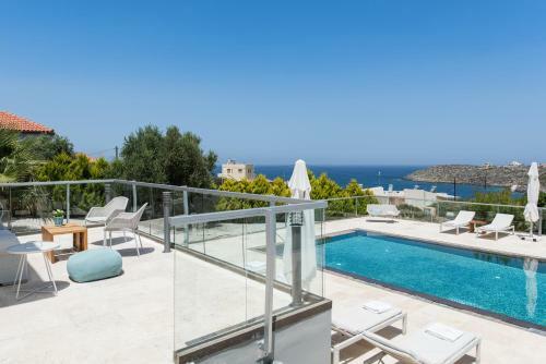Seacrete Villas