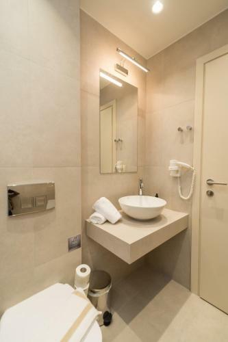 Antel Suites & Apartments