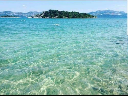 Sreser Domus Nostrae - Peljesac 1