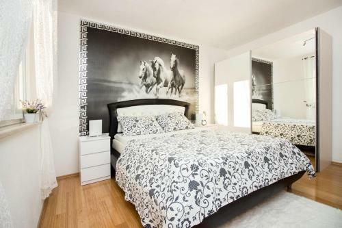 Apartamentos Villa With A Pool Near Split With Magnificent View