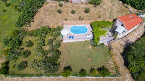 Holiday Home Rupotina With A Large Yard, Pool And A Beautiful View